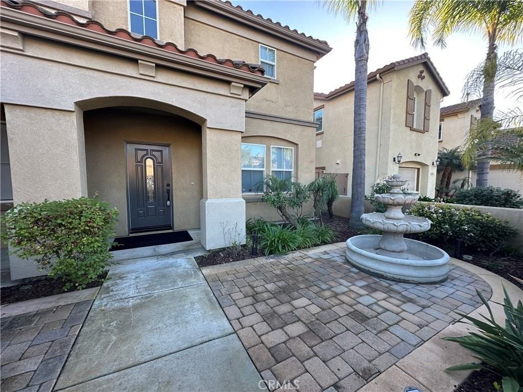 3251 Toopal Dr - Photo 2 of 32