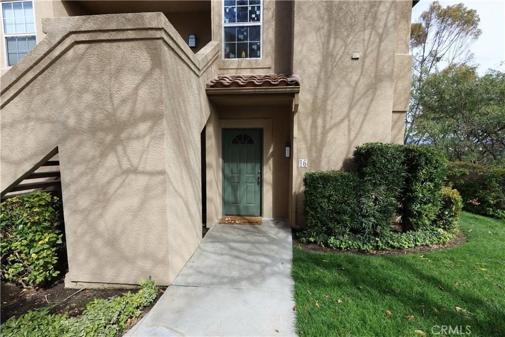 16 Sentinel Pl #204 - Photo 2 of 3