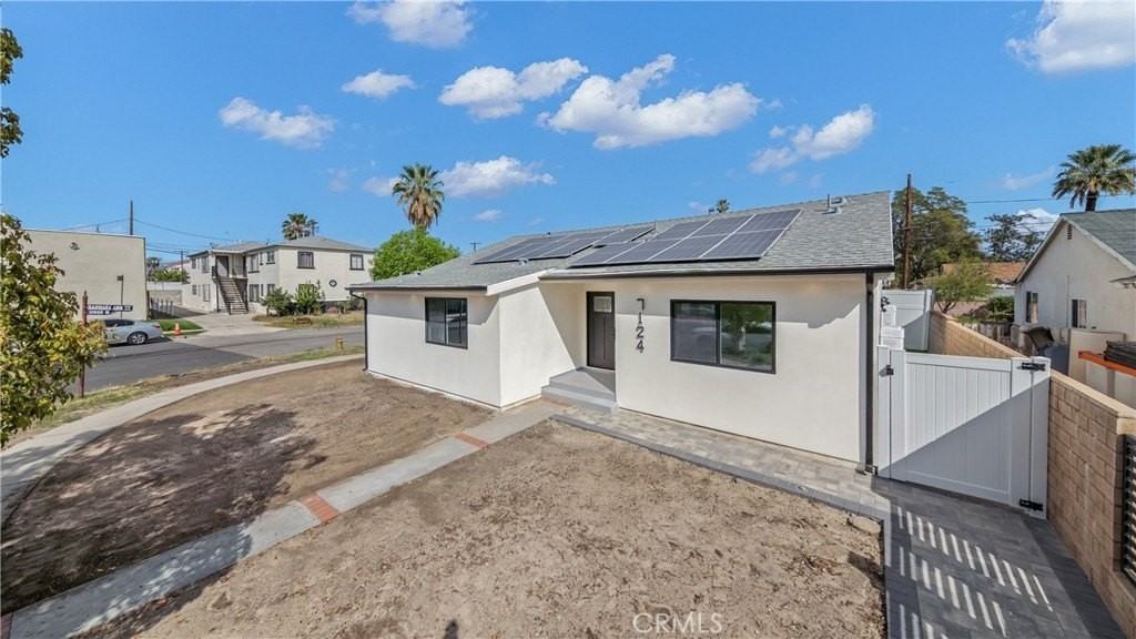 7124 Teesdale Ave - Photo 2 of 12