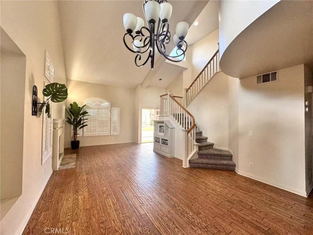 2935 Rustic Brg - Photo 3 of 10