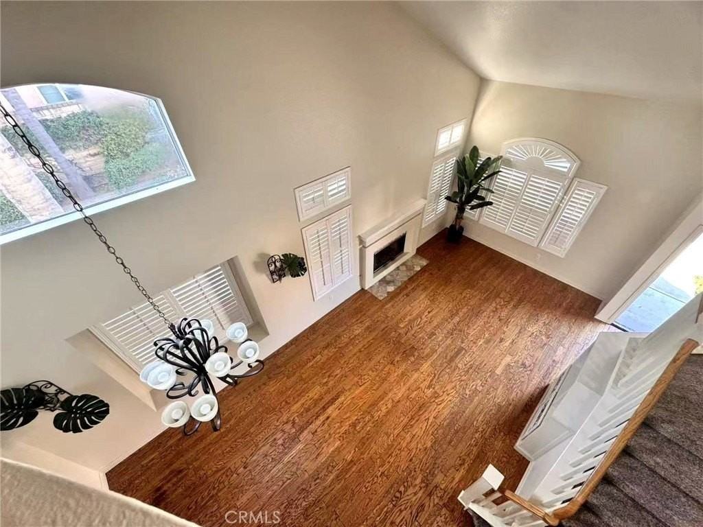 2935 Rustic Brg - Photo 4 of 10