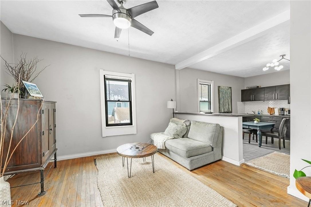 1009 Kenilworth Ave Apt 3 - Photo 2 of 24