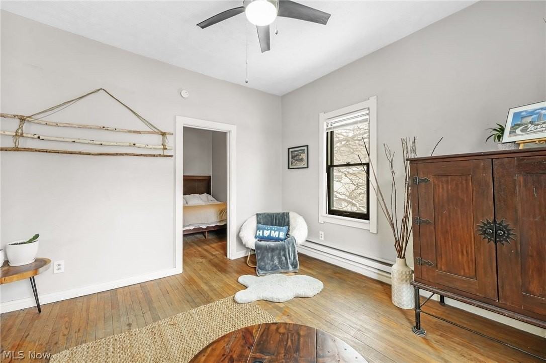 1009 Kenilworth Ave Apt 3 - Photo 6 of 24