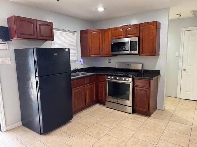 1300 Webster St - Photo 4 of 14