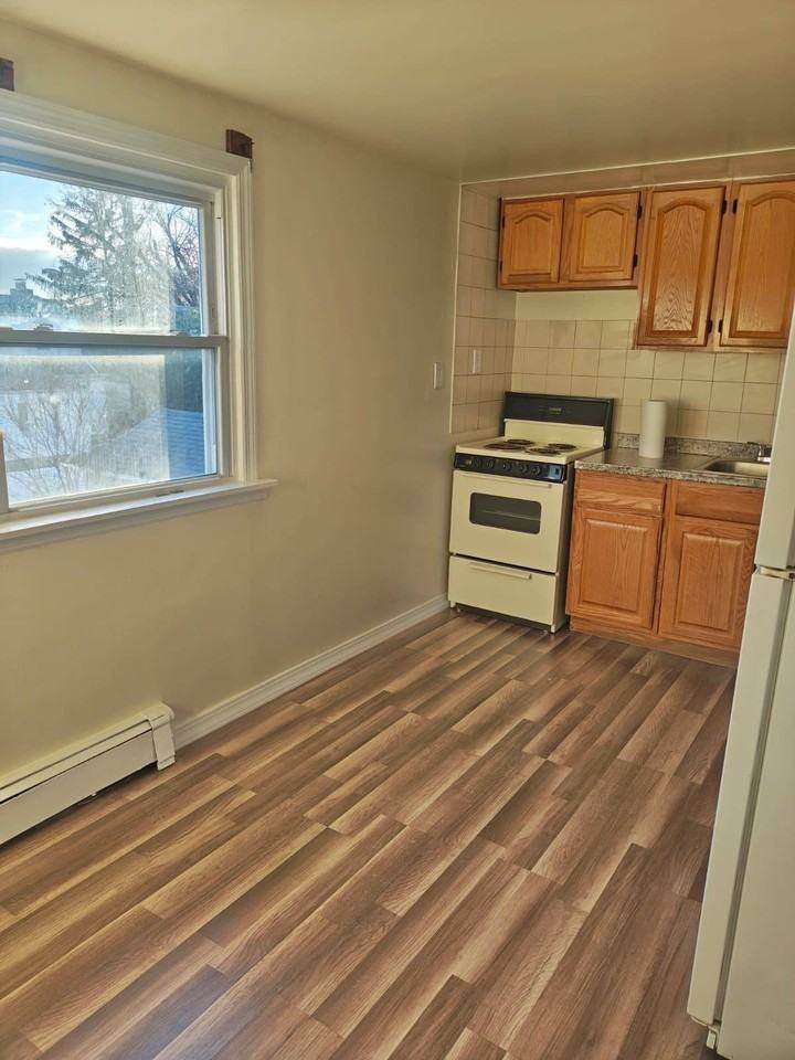 Park Ave - Photo 3 of 8