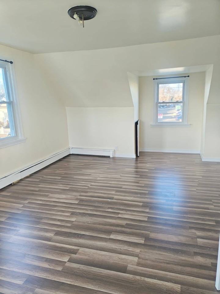 Park Ave - Photo 5 of 8