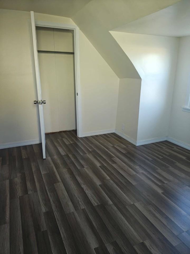 Park Ave - Photo 7 of 8