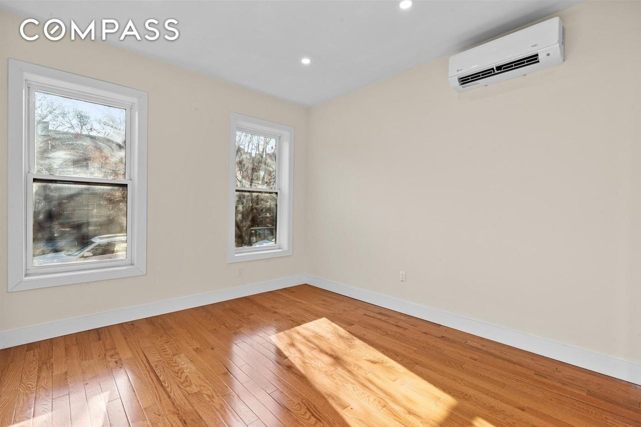 1143 Saint Marks Ave #1 - Photo 6 of 15