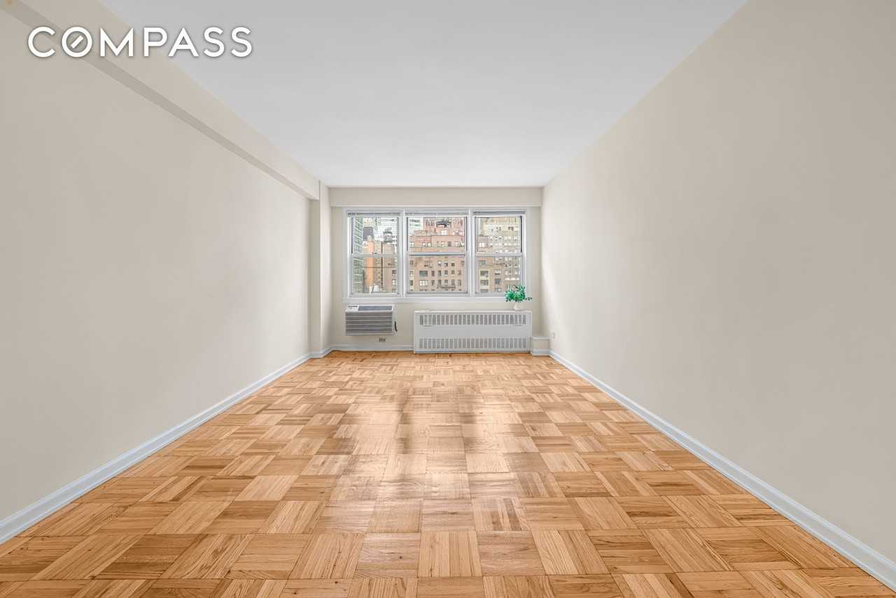 150 E 37th St #10F - Photo 5 of 16