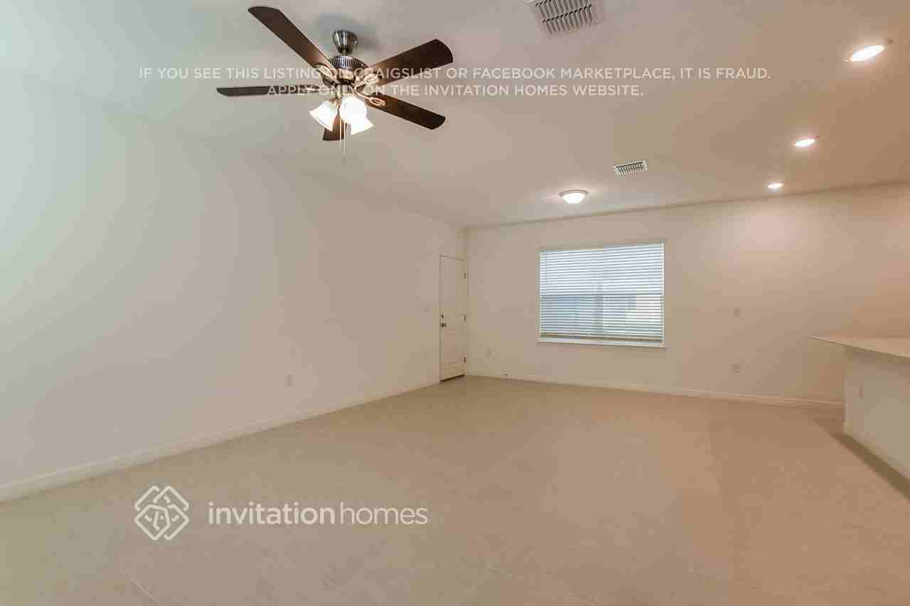 5814 Sagebrush Aly - Photo 7 of 21