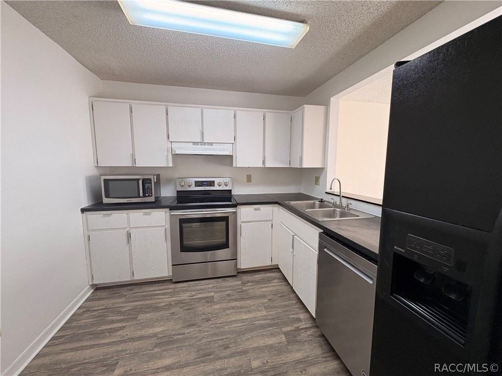 2701 Ne 10th St #704 - Photo 4 of 15