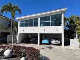 815 Ne 16th Ter - Photo 1 of 1