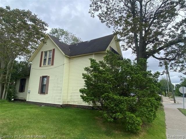 1175 Mason St - Photo 3 of 8