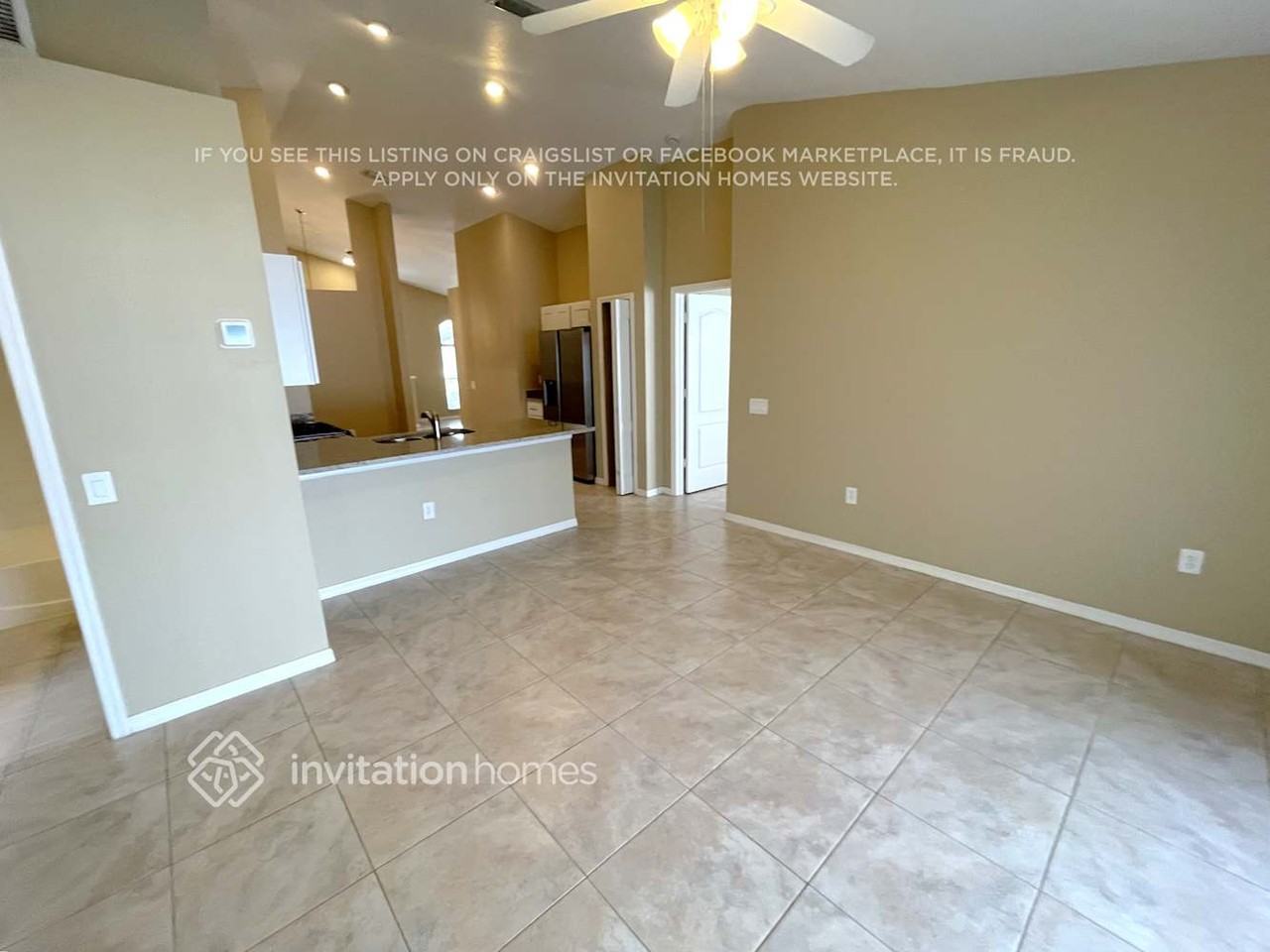 25830 Bloomsbury Ct - Photo 4 of 15