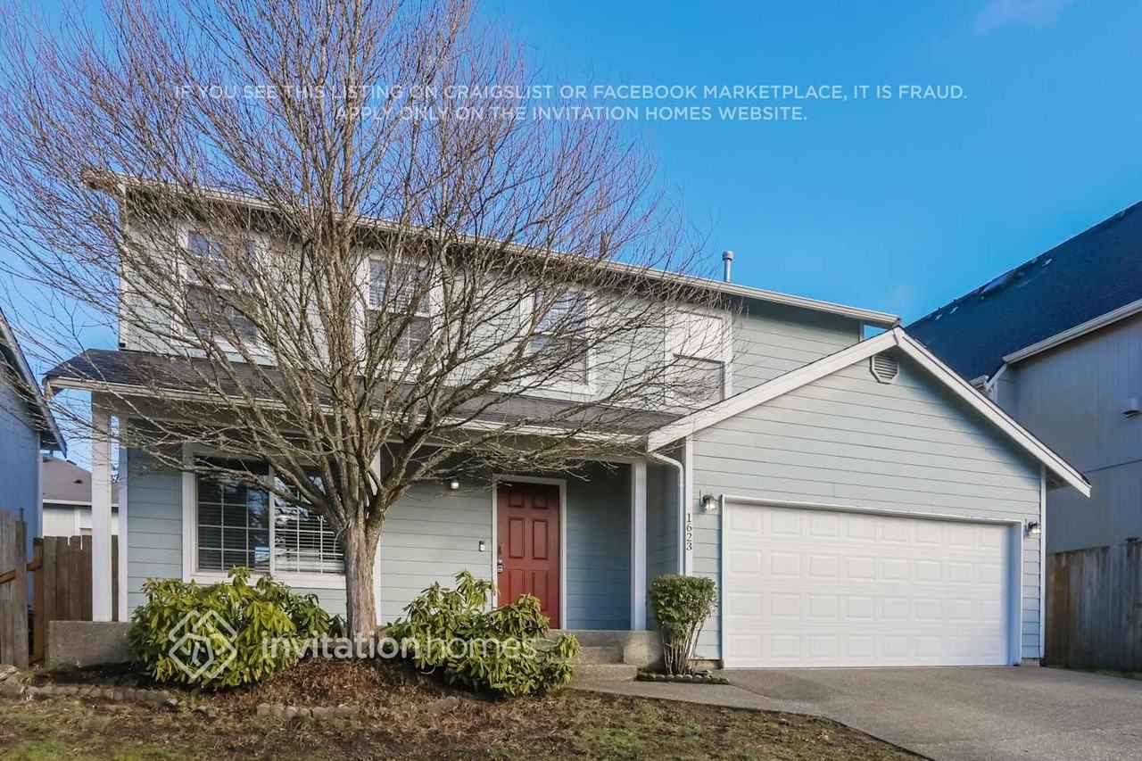 1623 201st St E - Photo 4 of 18