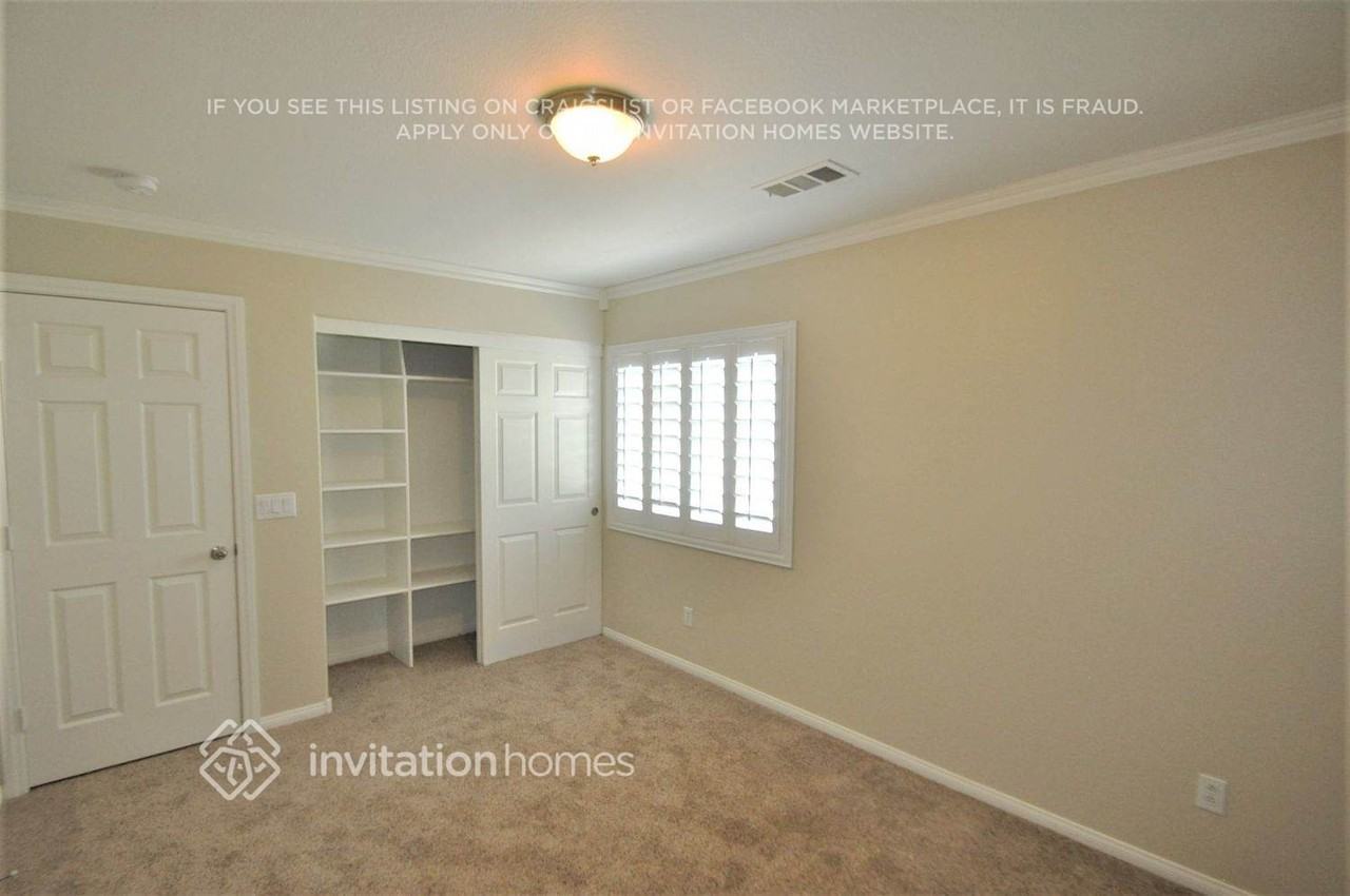 10007 Glowing Forge Ct - Photo 7 of 11