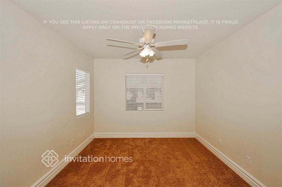 6685 Aviston St - Photo 4 of 9