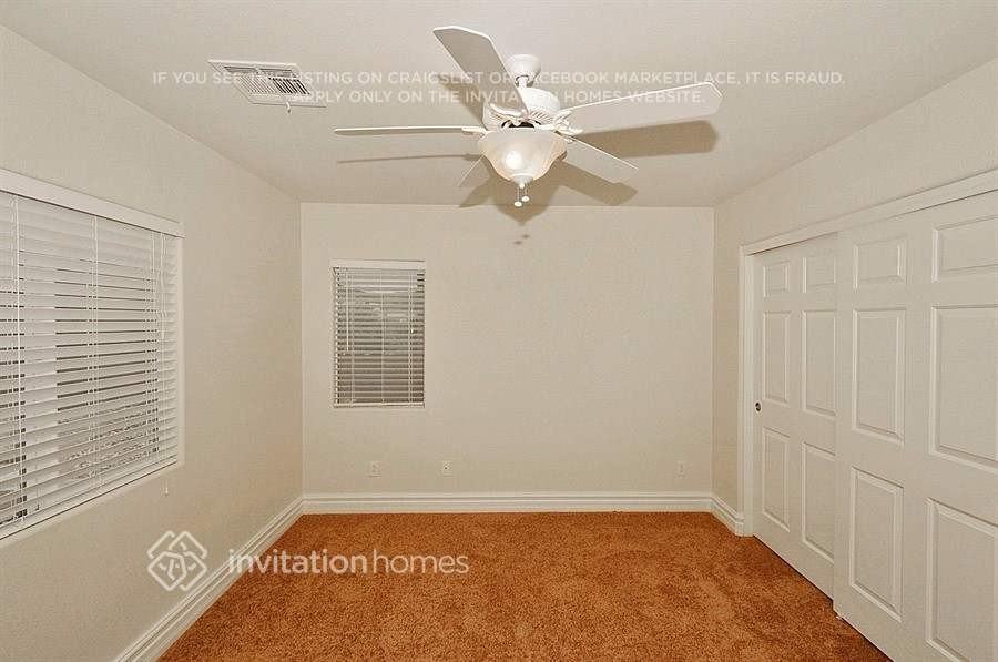 6685 Aviston St - Photo 6 of 9