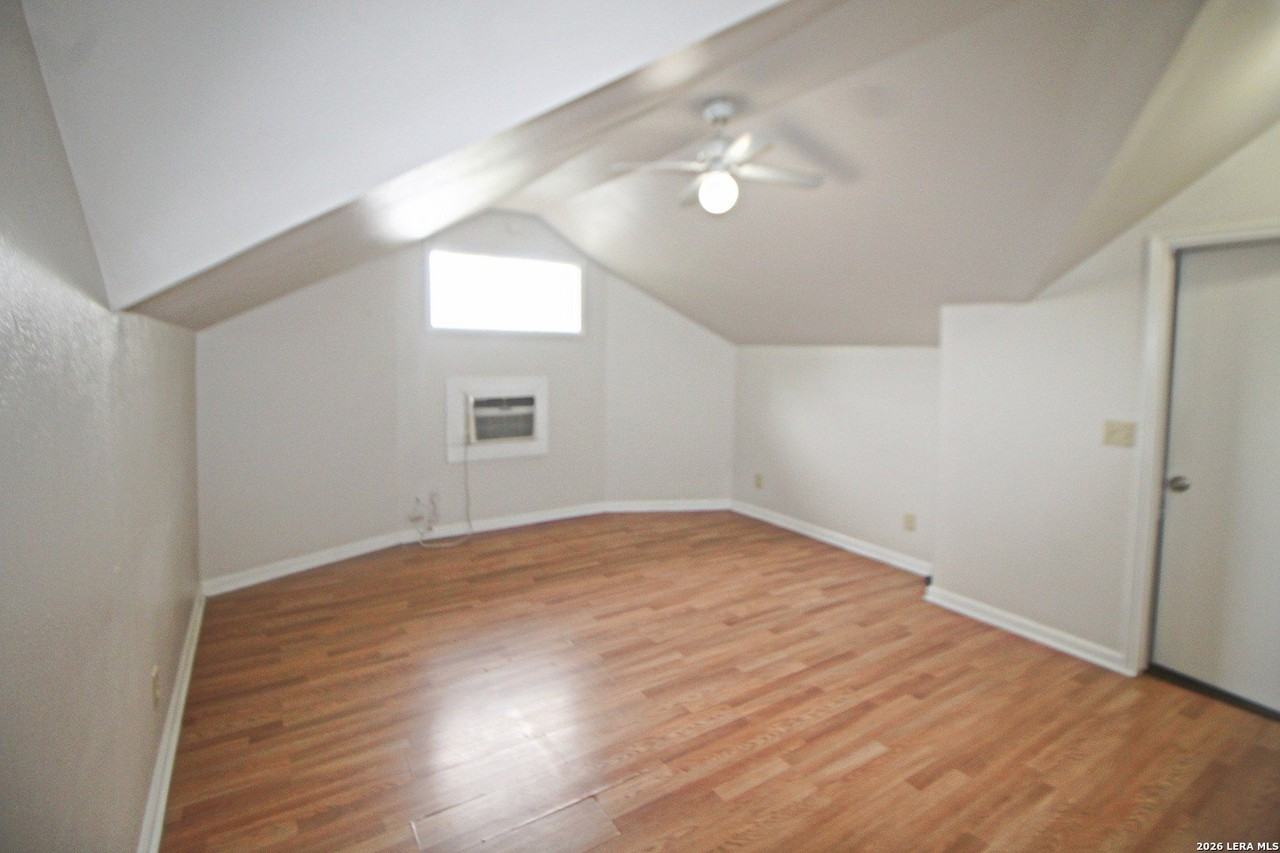 232 Cornell Ave Unit 201 #201 - Photo 6 of 15