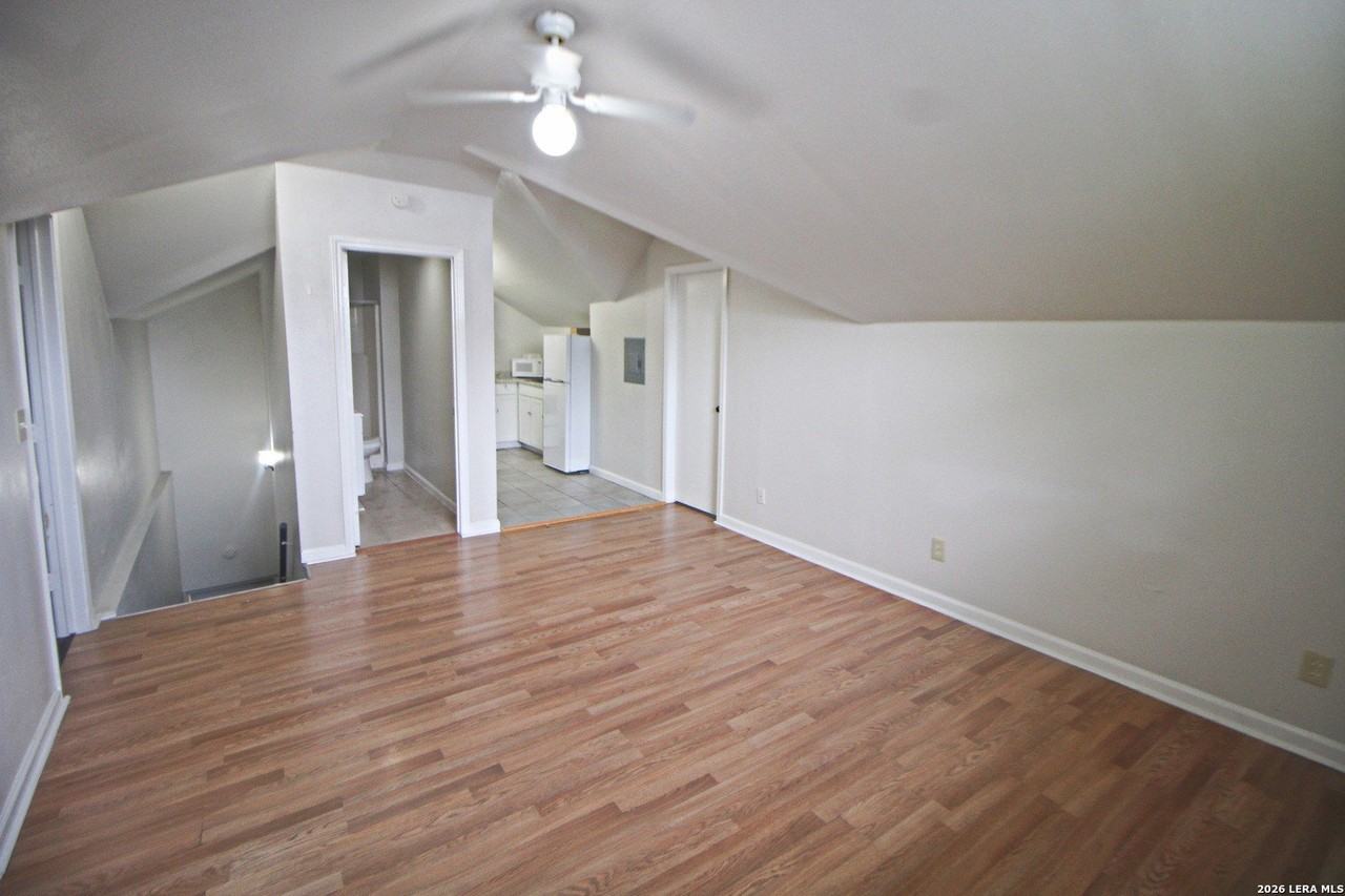 232 Cornell Ave Unit 201 #201 - Photo 7 of 15