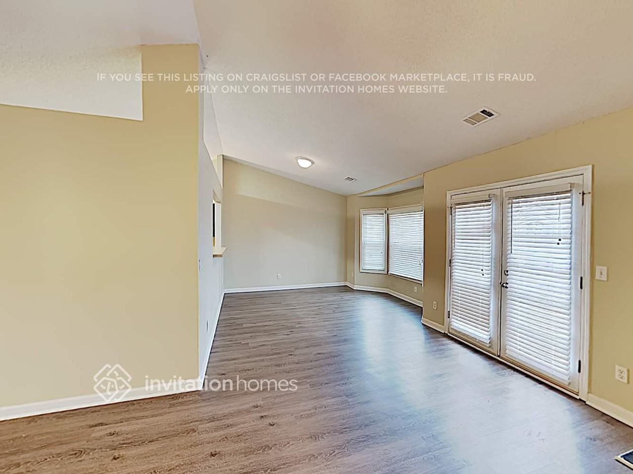 5995 Bayside Dr Nw - Photo 3 of 17