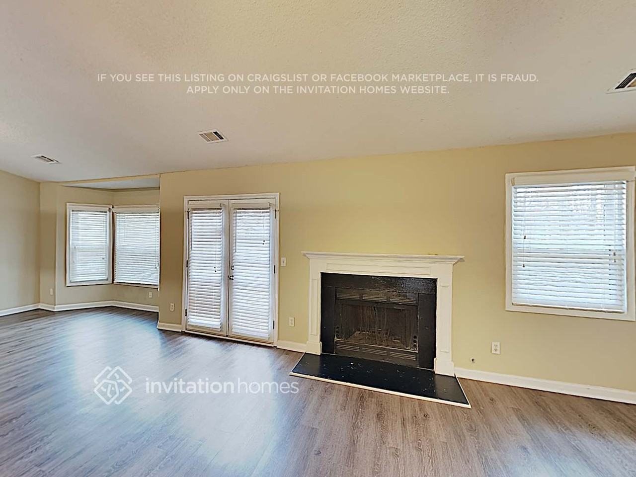 5995 Bayside Dr Nw - Photo 4 of 17