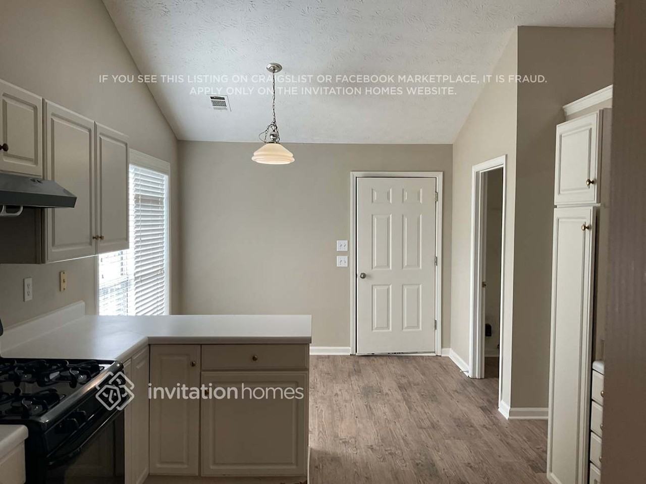 805 Avalon Forest Dr - Photo 5 of 13