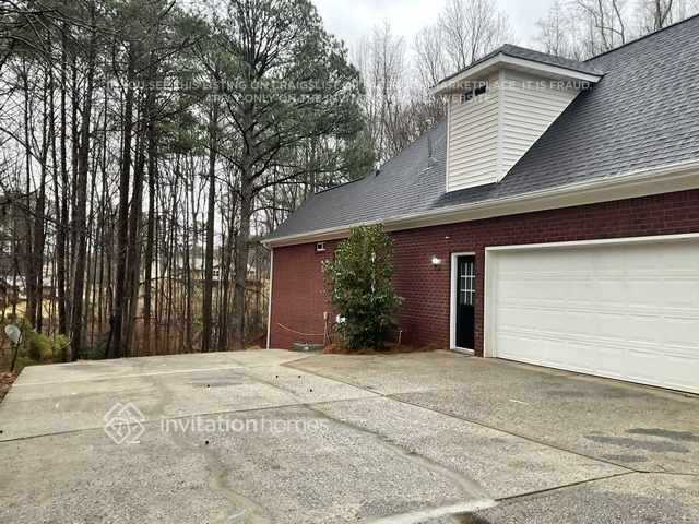 155 Victor Ln - Photo 2 of 17