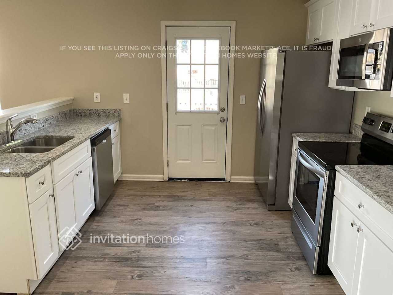 301 Summer Hill Cir - Photo 7 of 18