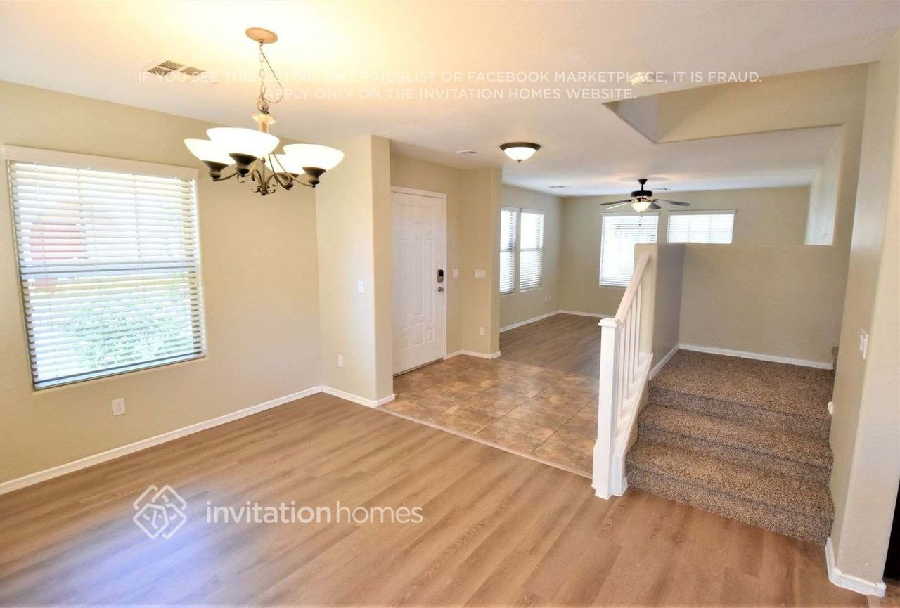 2611 E Bart St - Photo 4 of 22