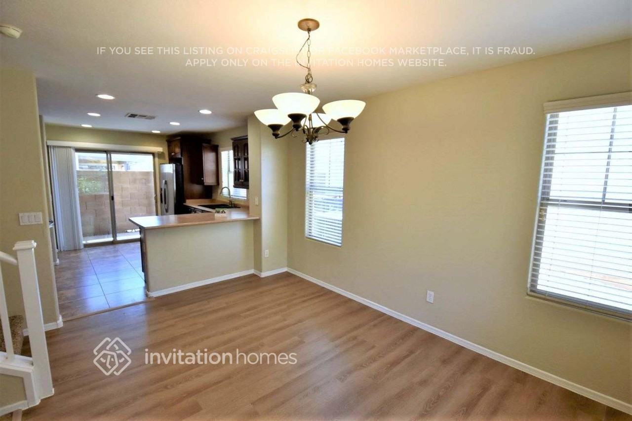 2611 E Bart St - Photo 6 of 22