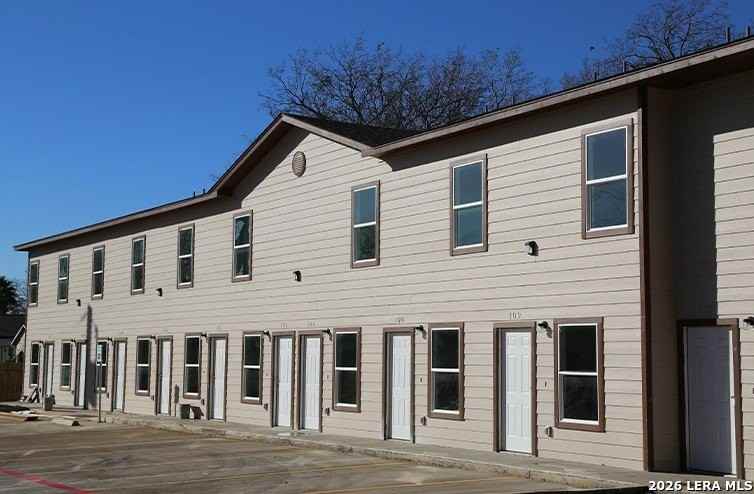 7302 Mary Abbott St Apt 201