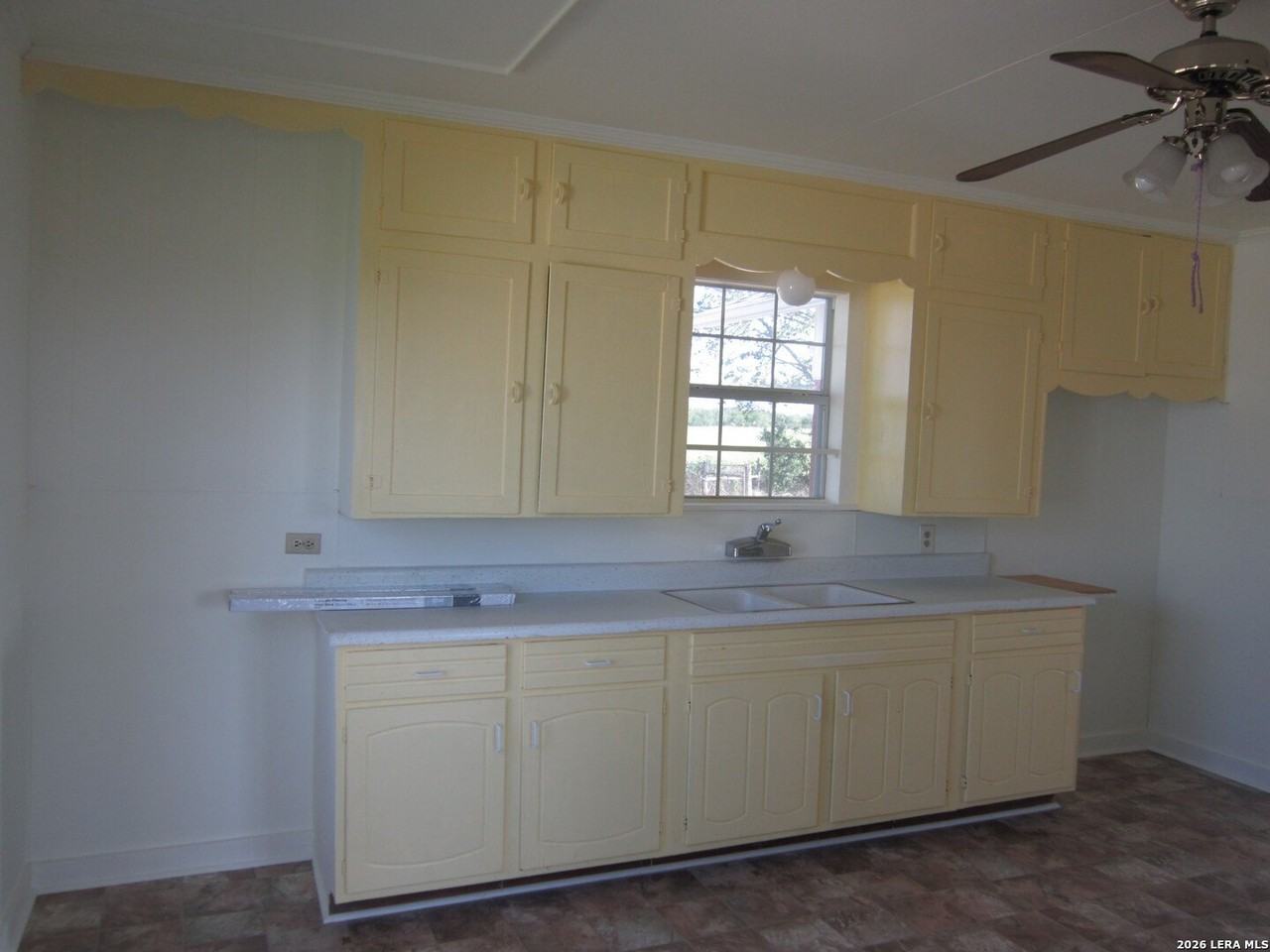 4111 Stapper Rd - Photo 7 of 12