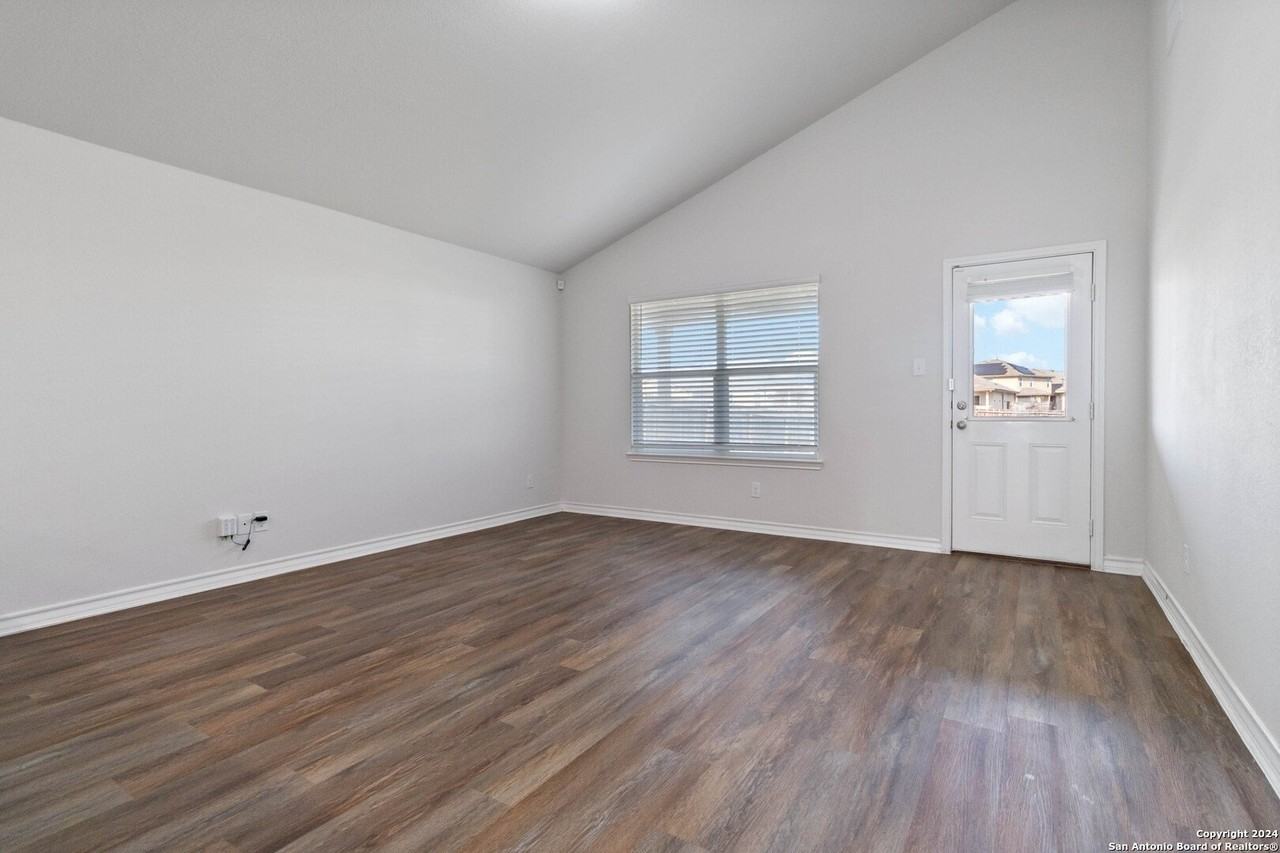 13019 Whisper Xing - Photo 4 of 17