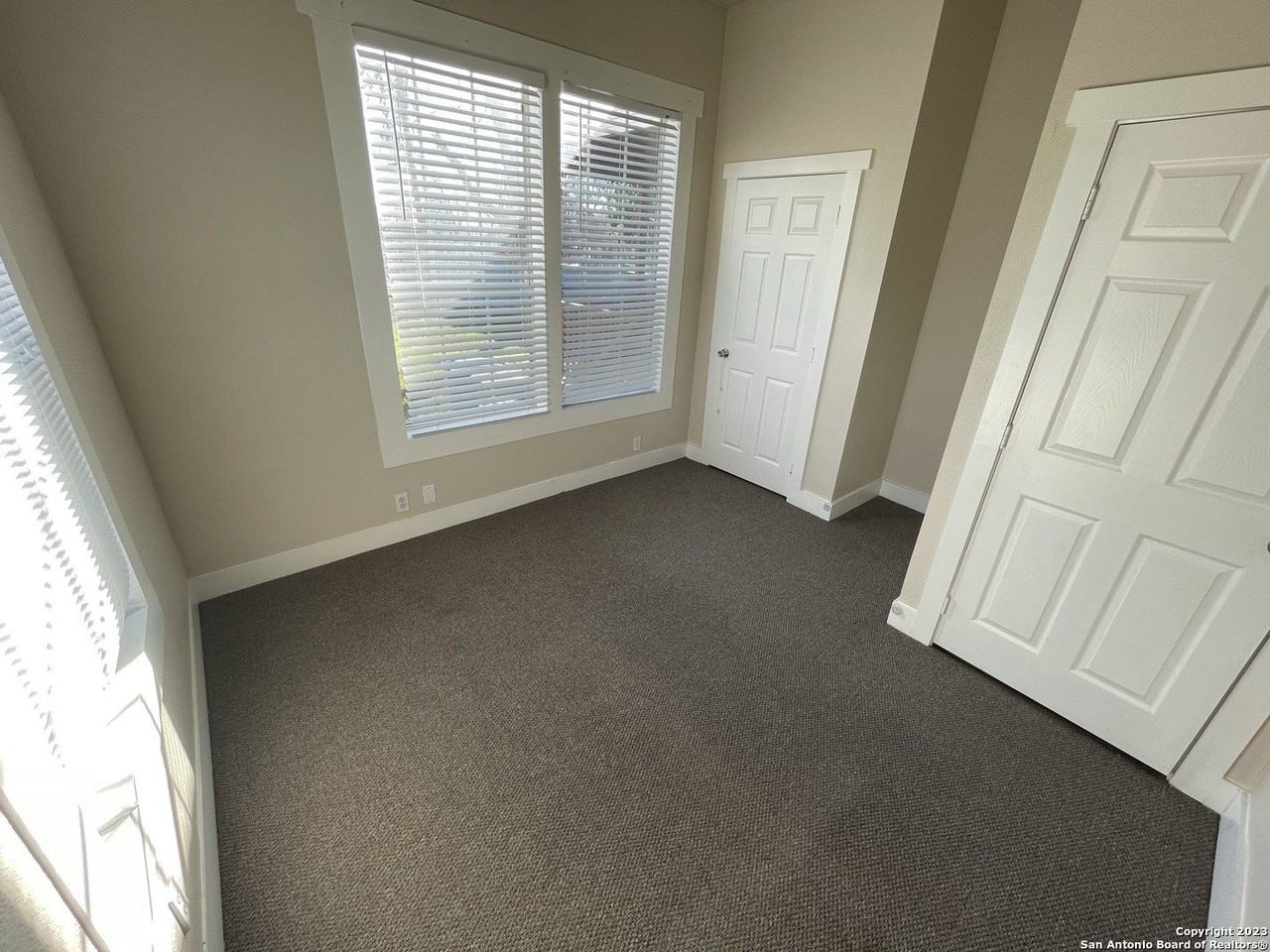 102 Bailey Ave Unit 1 - Photo 6 of 14