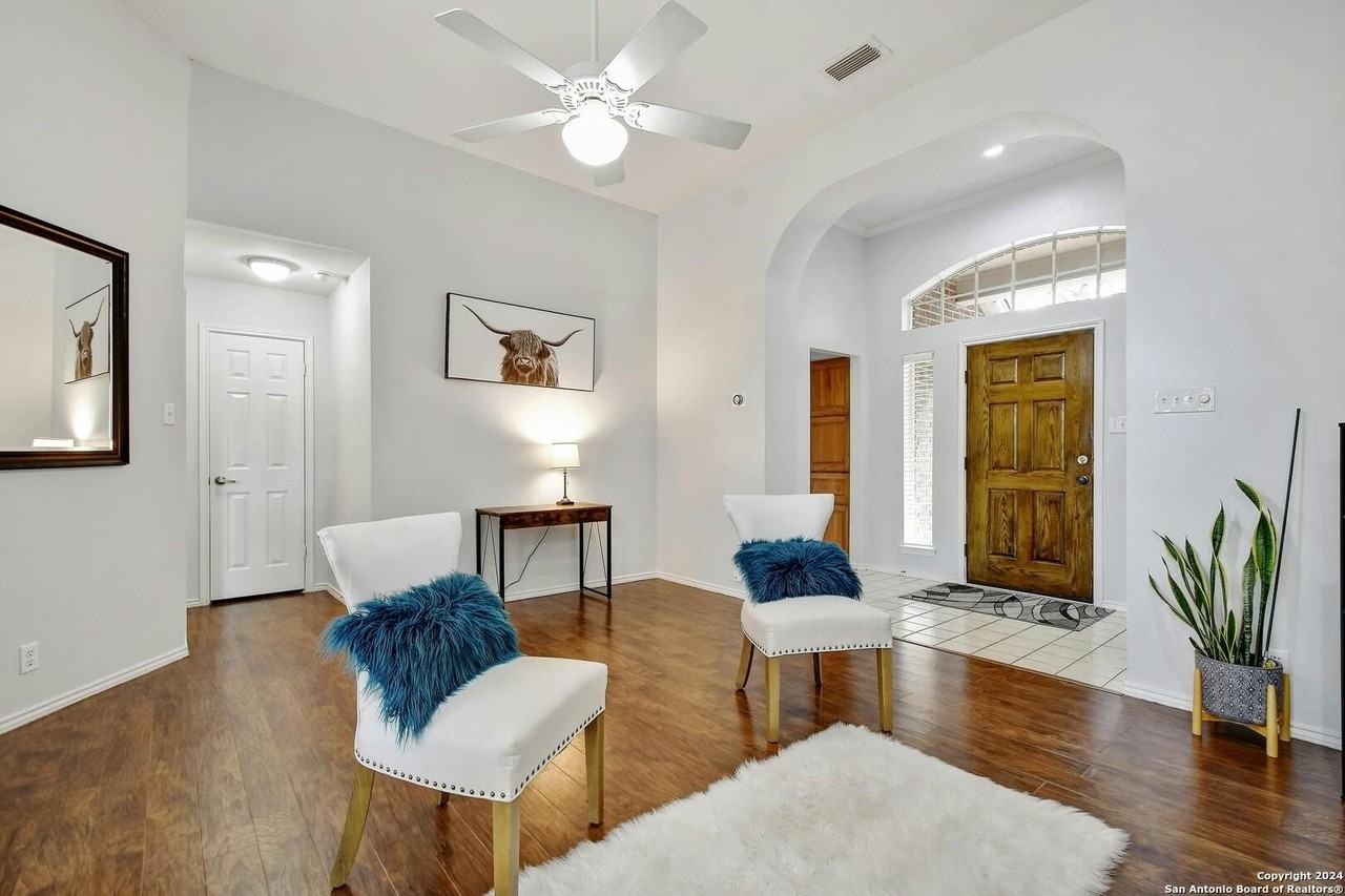 1311 Crumpet - Photo 4 of 25