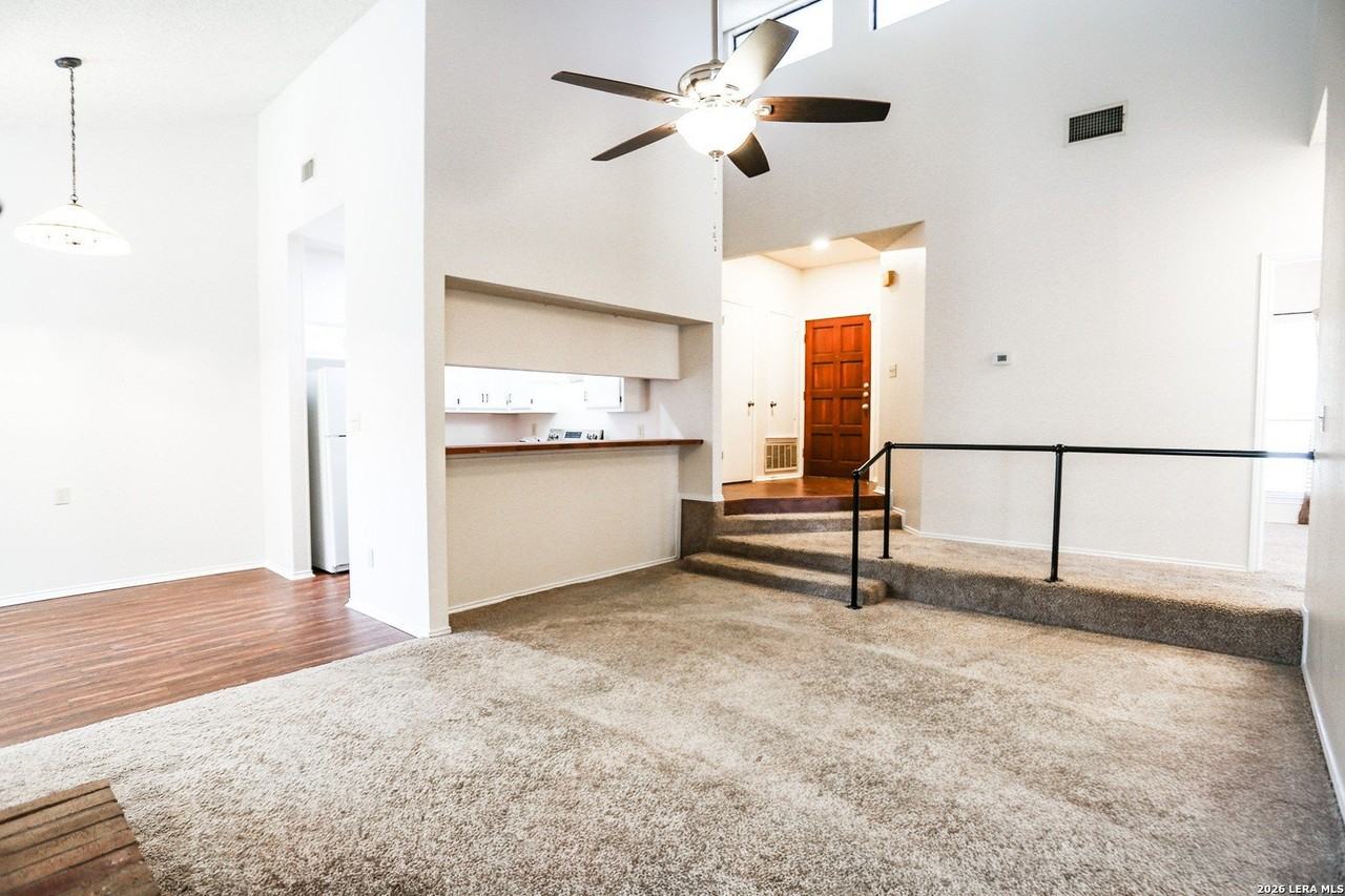 6404 Brook Cv - Photo 7 of 26