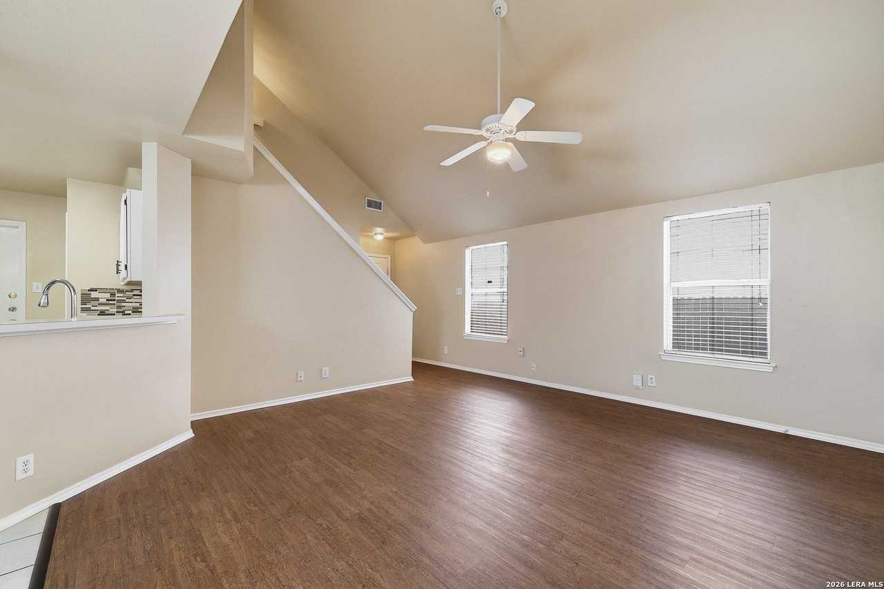 9515 Gillcross Way - Photo 4 of 26