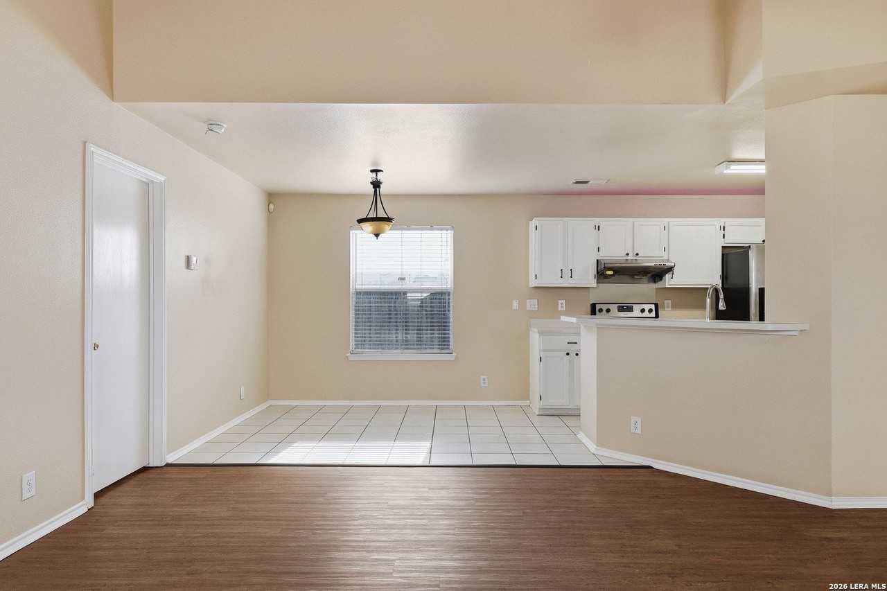 9515 Gillcross Way - Photo 7 of 26