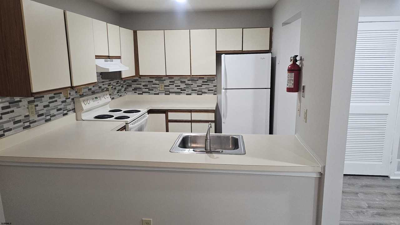 184 Heather Croft - Photo 7 of 22