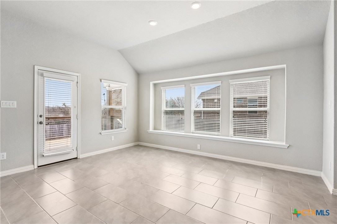 1225 Havens Cross - Photo 5 of 22