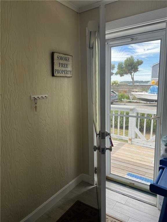 14 Williams Ave - Photo 3 of 14