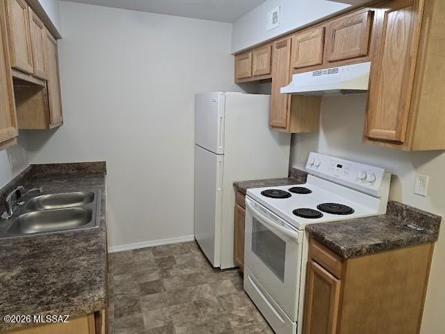 6301 N Barcelona Ct #1010 - Photo 2 of 16