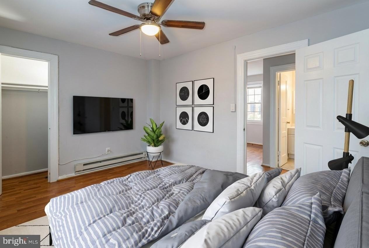 2415 Ontario Rd Nw Apt 301 #301 - Photo 2 of 25