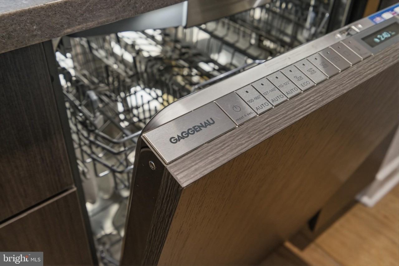 1529 14th St Nw Apt 203 - Photo 5 of 38