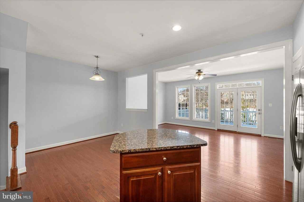 3528 Tabard Ln - Photo 6 of 30