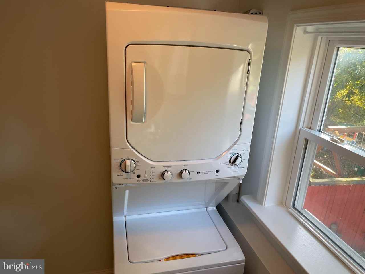 610 Ritchie Ave - Photo 6 of 30