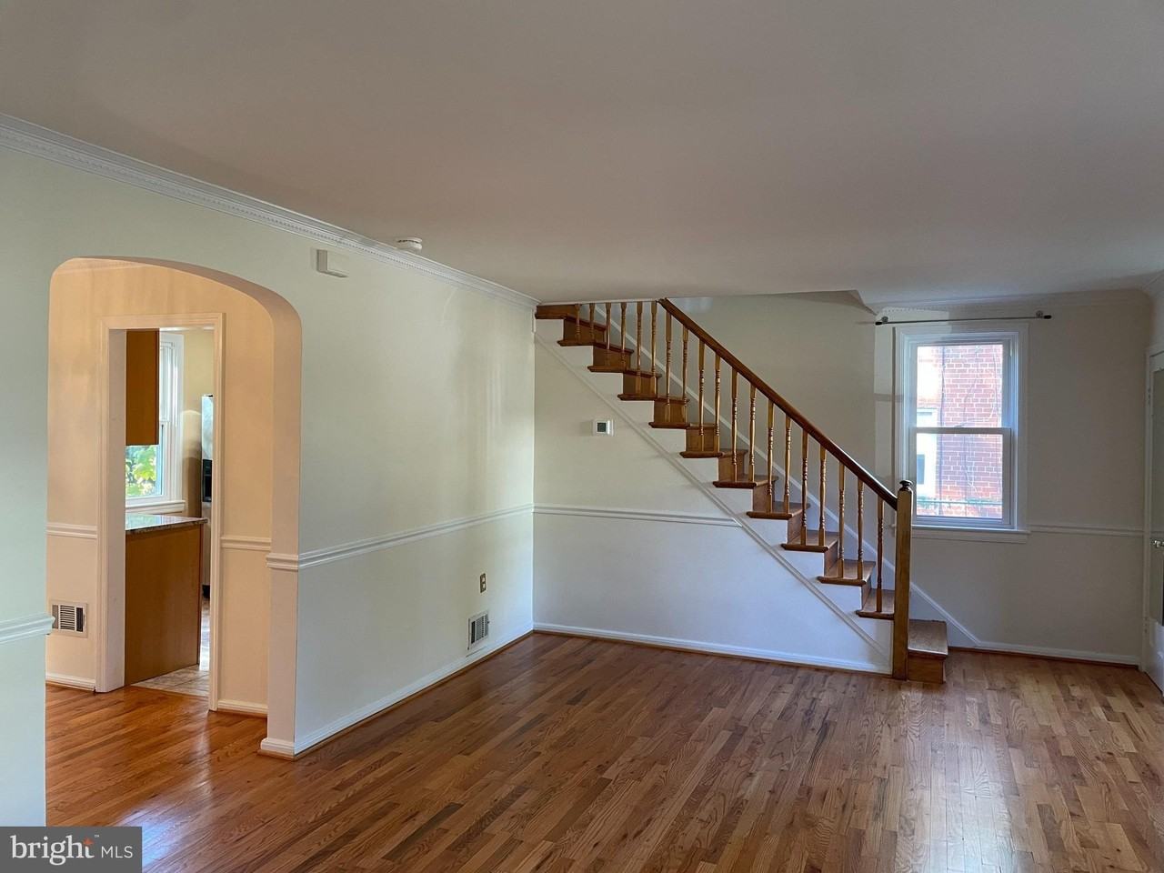 610 Ritchie Ave - Photo 7 of 30