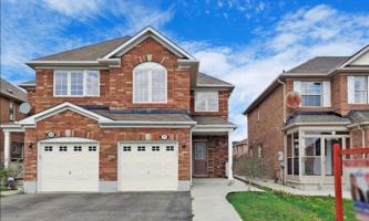 featured image of 31 Coachlight Crescent