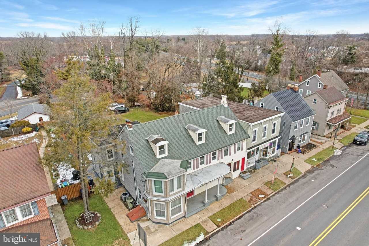 24369 W Main St Apt A - Photo 4 of 50